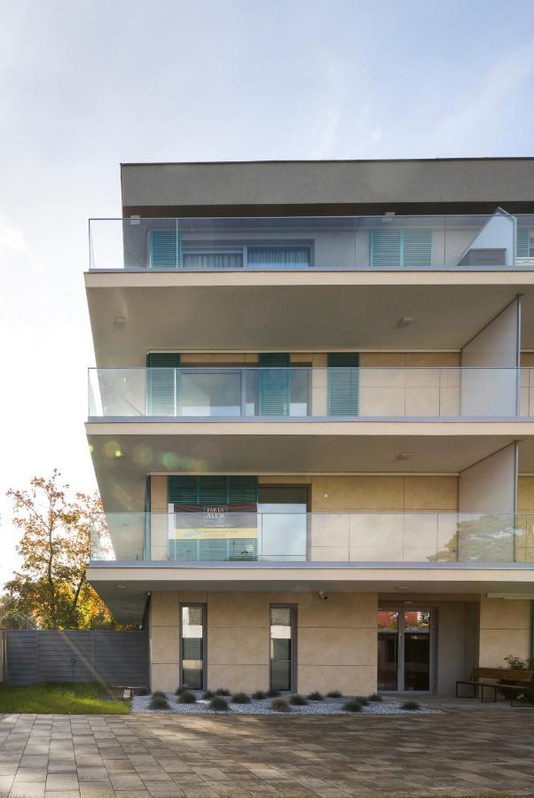 Apartamenty Par La Mer Niechorze Exterior photo
